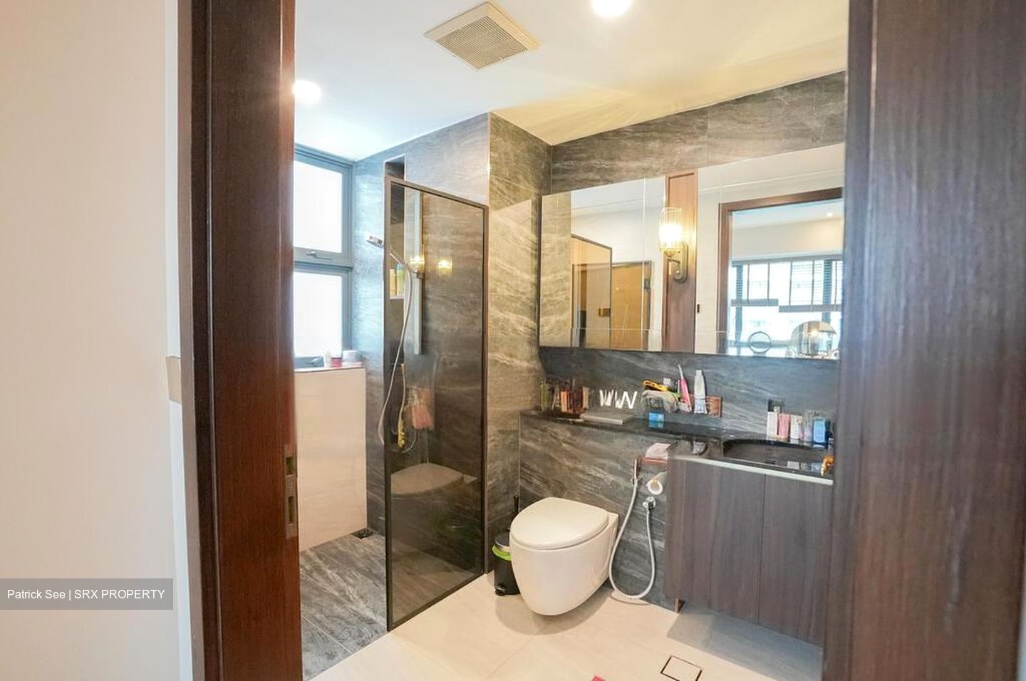 The Palette (D18), Condominium #632030211